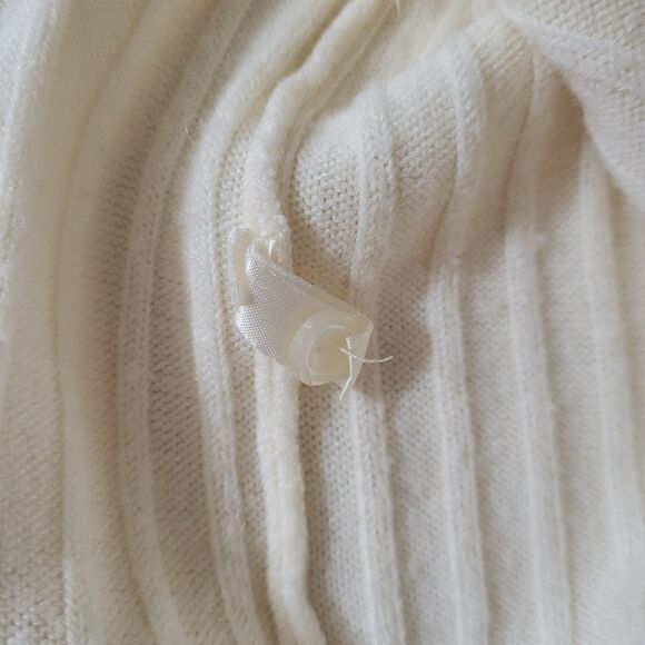 Express Women's Ivory V-neck Long Button-Down Cardigan Sweater - Picture 9 of 11